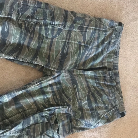 STANDARD ISSUE GARMENT  FIT SIZE 36 to 38 WAIST - Picture 7 of 13